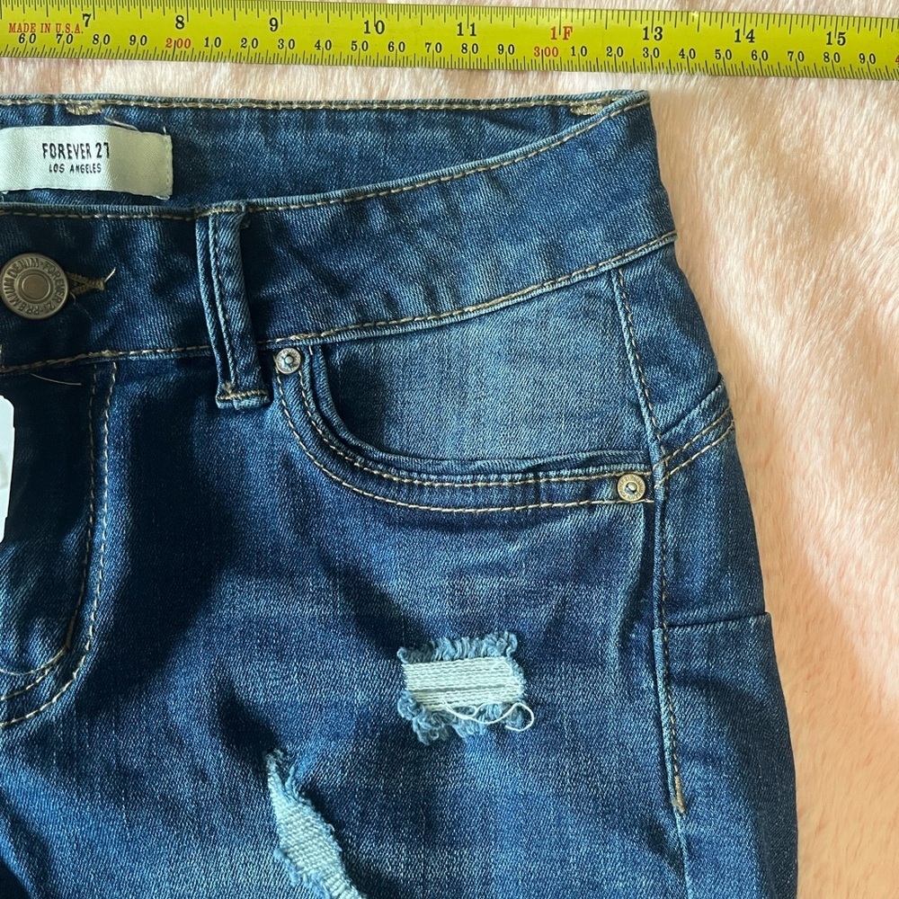 2 for $20 Forever 21 Women's Blue Denim Shorts - Picture 2 of 6